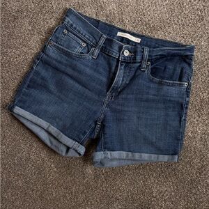 Levi's Dark Blue Denim Jean Shorts size 28/6